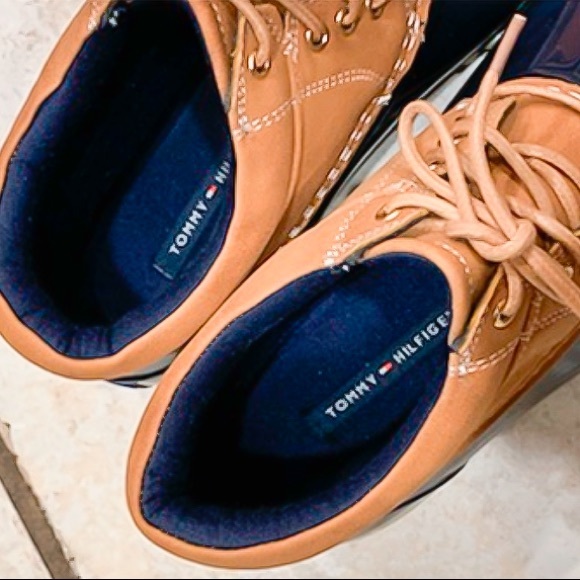 Tommy Hilfiger TWHEAT-T Boots - Picture 9 of 10